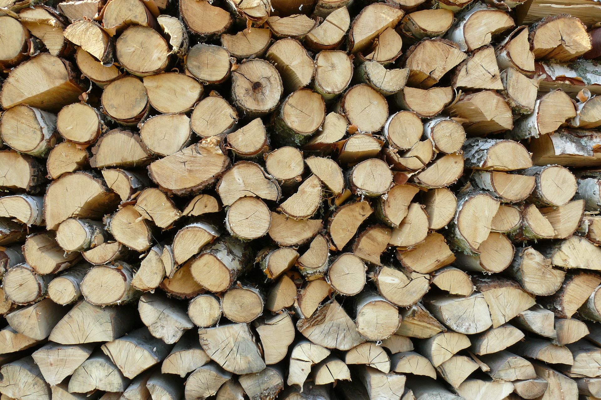 correctly stored wood